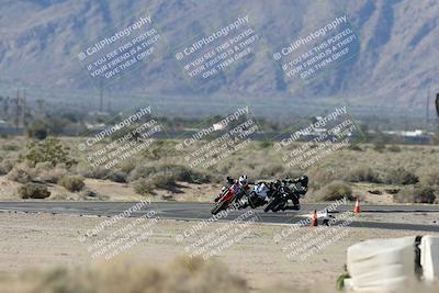 media/Jan-15-2026-Racers Edge (Thu) [[dfebeb70ab]]/3-B Group/Session 2 (Turn 15 Inside Pans)/